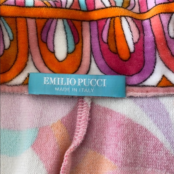 Emilio Pucci Zip Romper. Size 6 - Picture 8 of 11